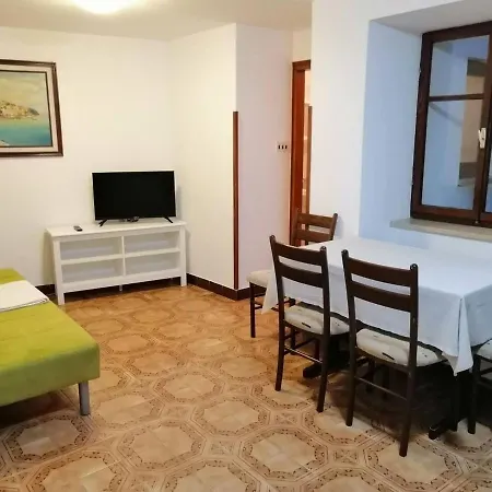 Apartman Centar *