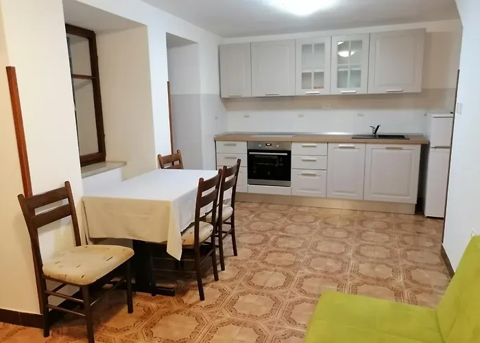 Centar * Mošćenička Draga